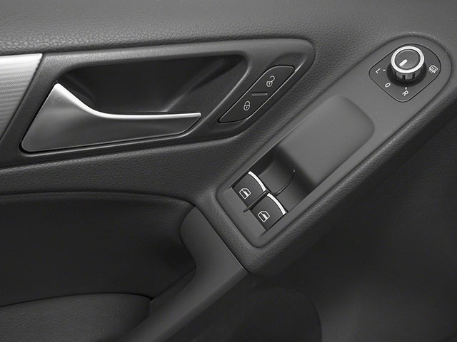 2013 Volkswagen Golf R