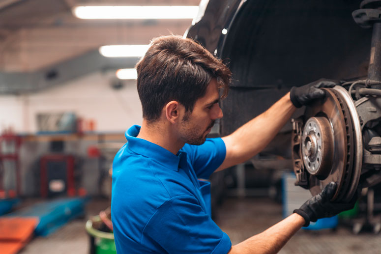 How To Successfully Replace Your Brake Pads