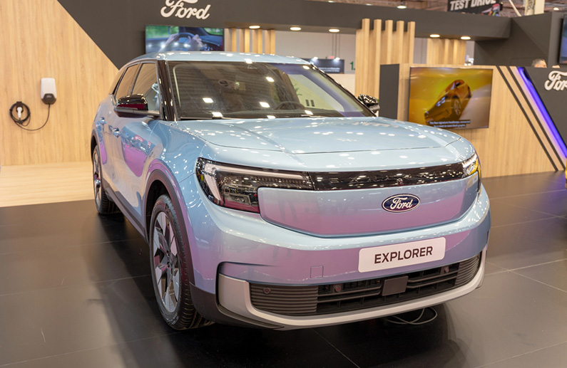 2024 Vs. 2025 Ford Explorer: Which Model Offers Better Value?