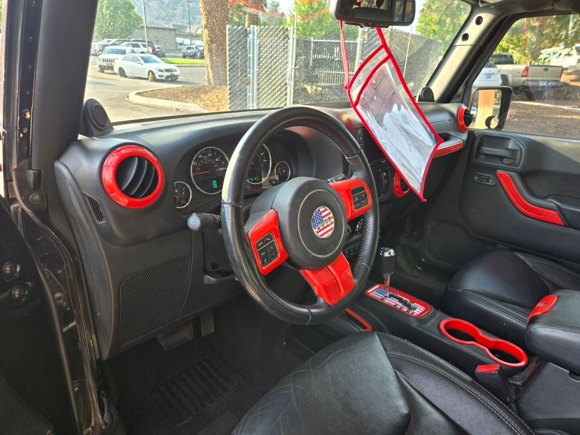 2014 Jeep Wrangler Unlimited Sahara Sport Utility 4D