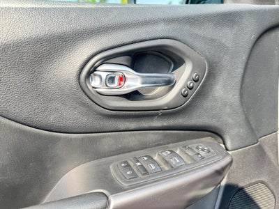 2020 Jeep Cherokee Limited Sport Utility 4D