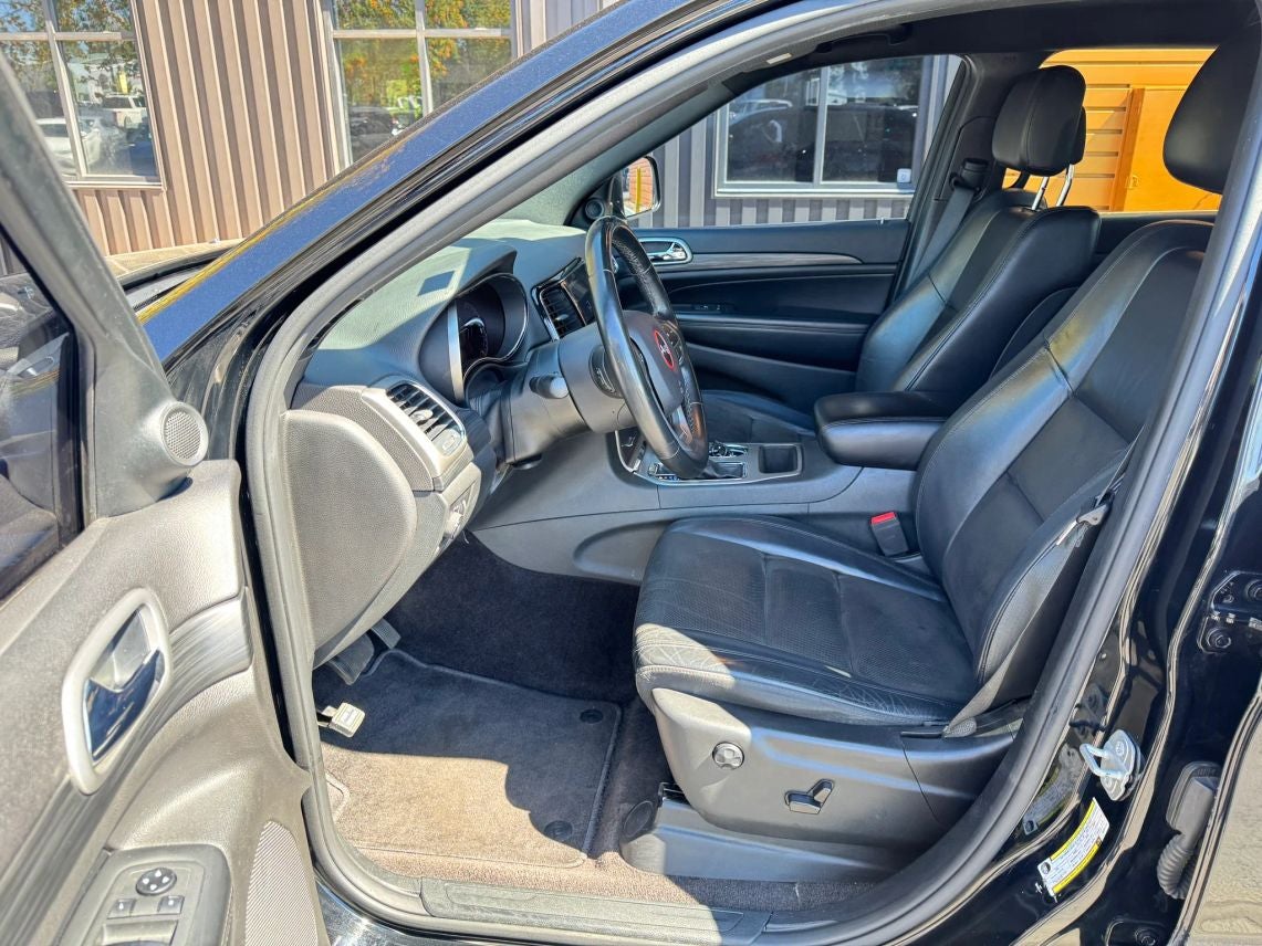 2019 Jeep Grand Cherokee Altitude Sport Utility 4D