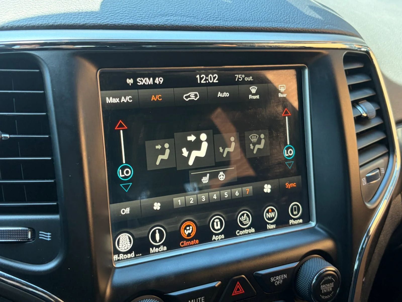 2018 Jeep Grand Cherokee Altitude