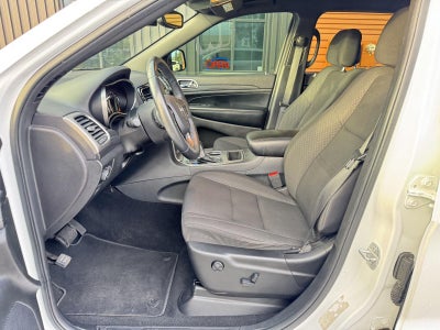 2019 Jeep Grand Cherokee Laredo E