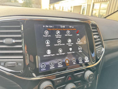 2019 Jeep Grand Cherokee Laredo E