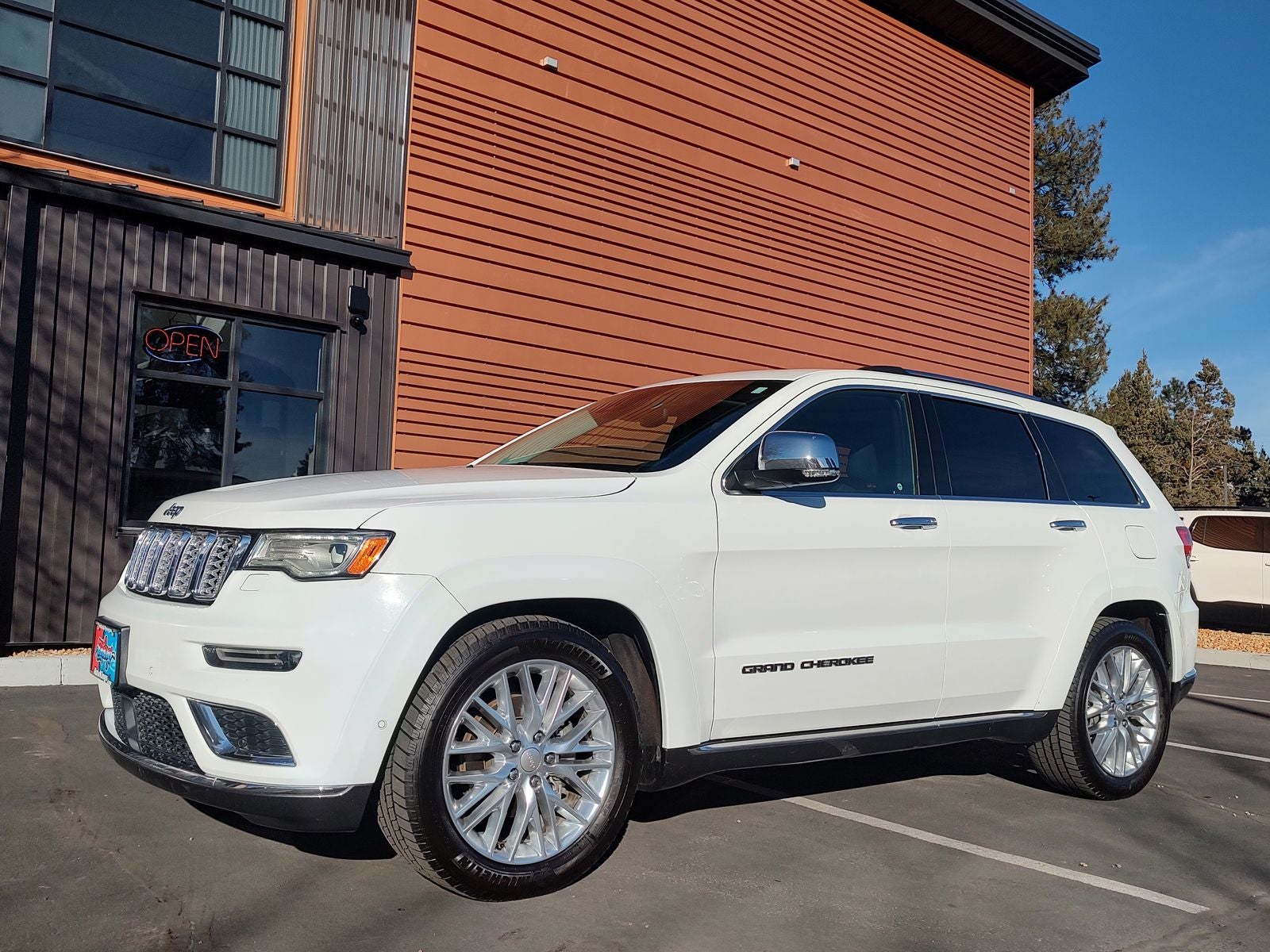2018 Jeep Grand Cherokee Summit