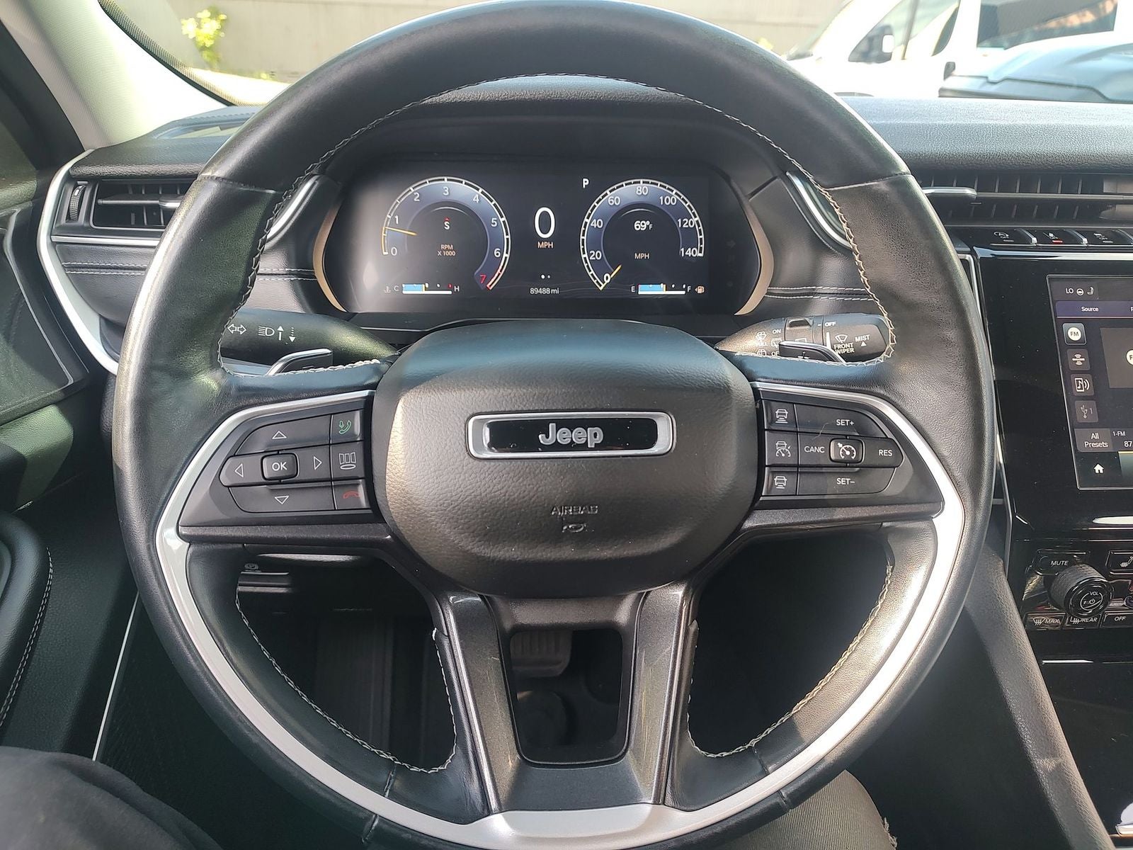 2021 Jeep Grand Cherokee L Laredo