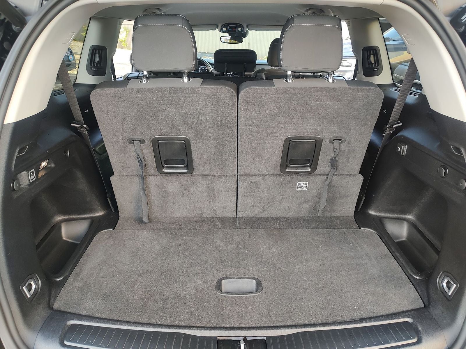 2021 Jeep Grand Cherokee L Laredo