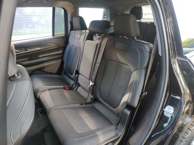 2021 Jeep Grand Cherokee L Laredo