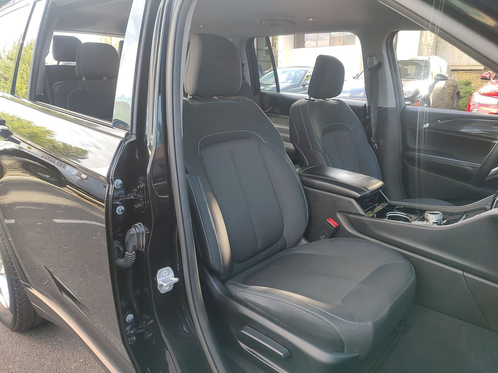 2021 Jeep Grand Cherokee L Laredo