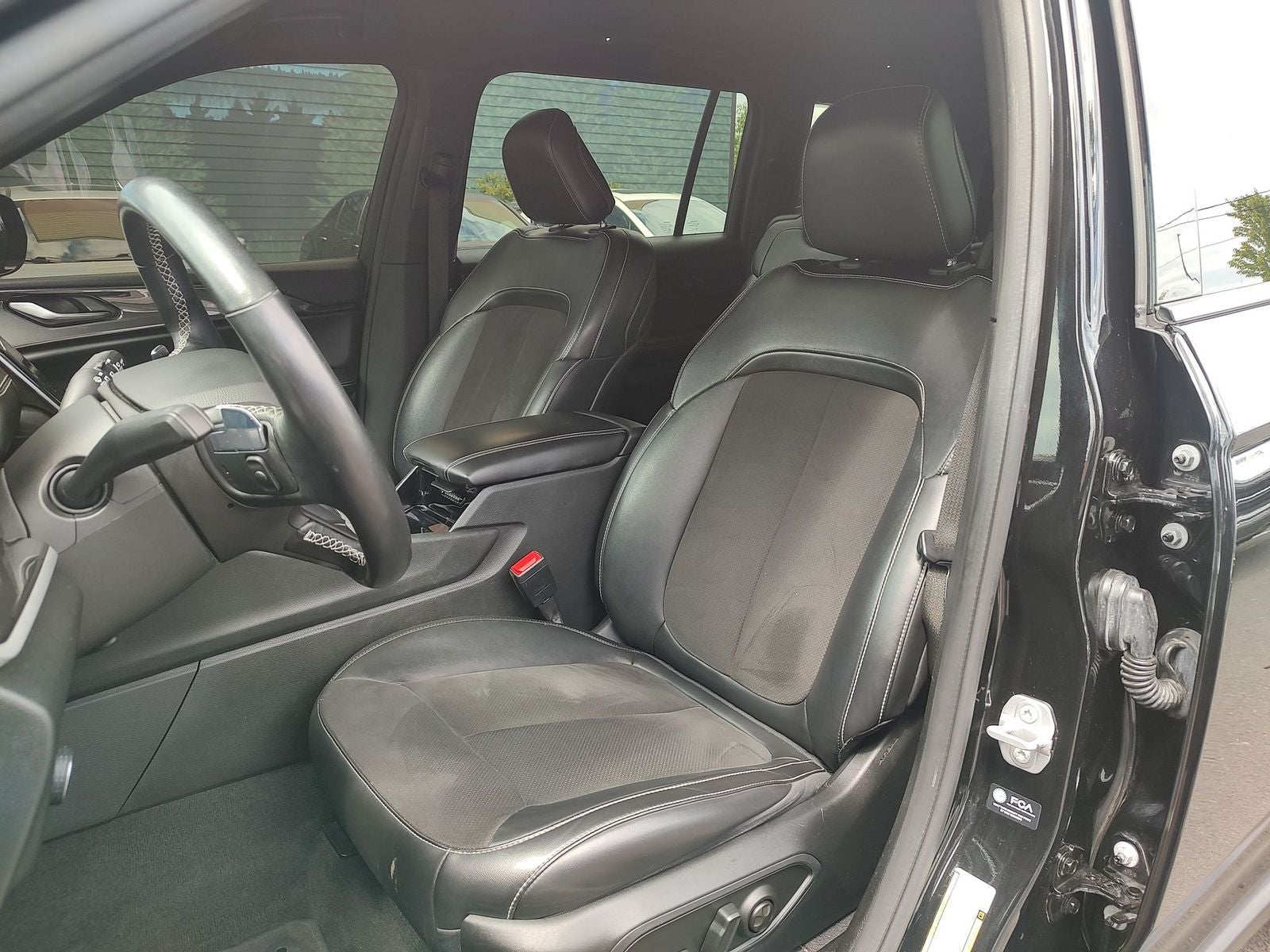 2022 Jeep Grand Cherokee L Altitude