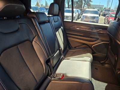 2022 Jeep Grand Cherokee L Altitude