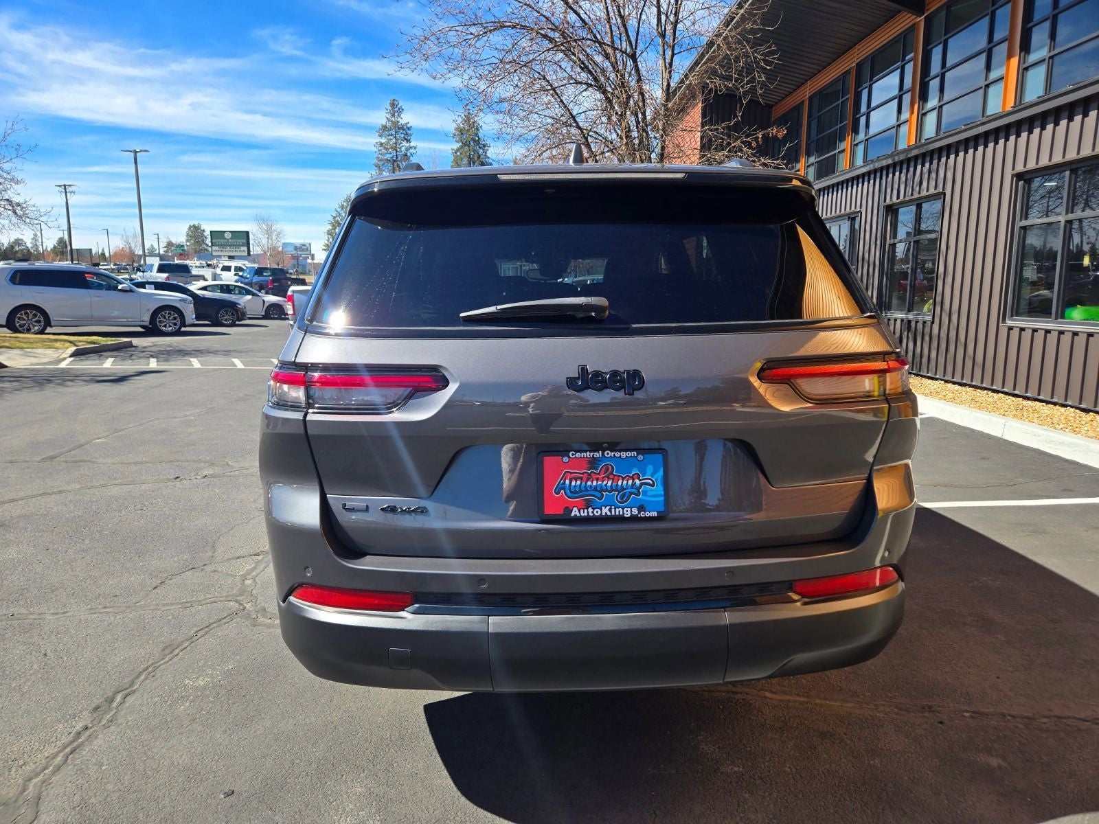2022 Jeep Grand Cherokee L Altitude