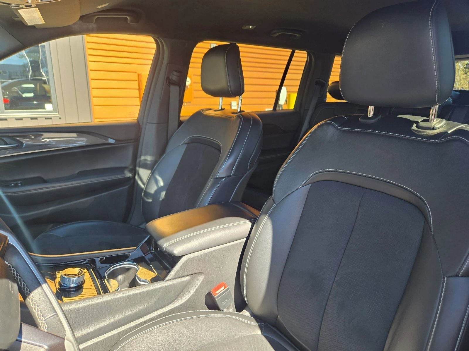 2022 Jeep Grand Cherokee L Altitude