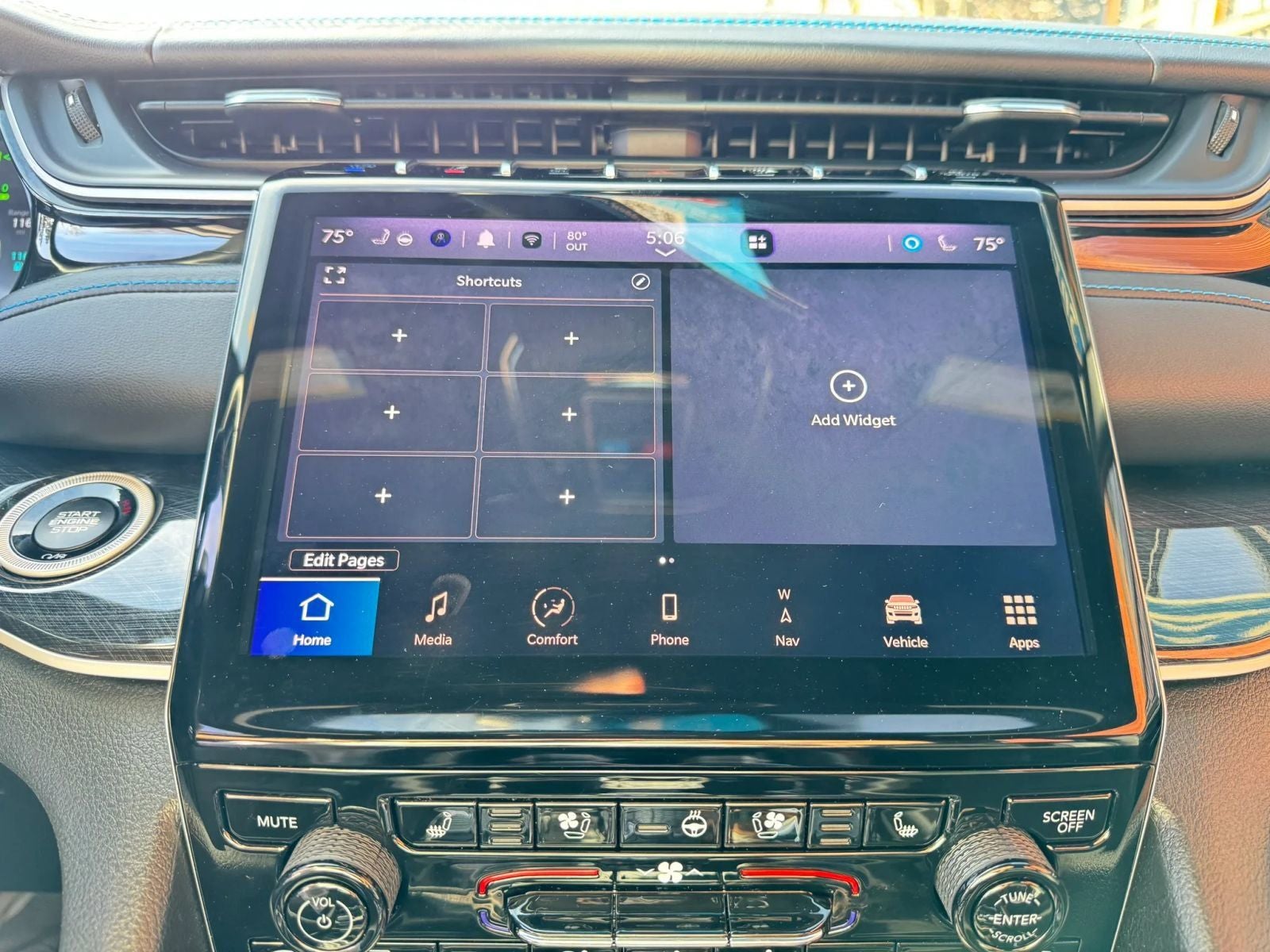 2022 Jeep Grand Cherokee Trailhawk 4xe