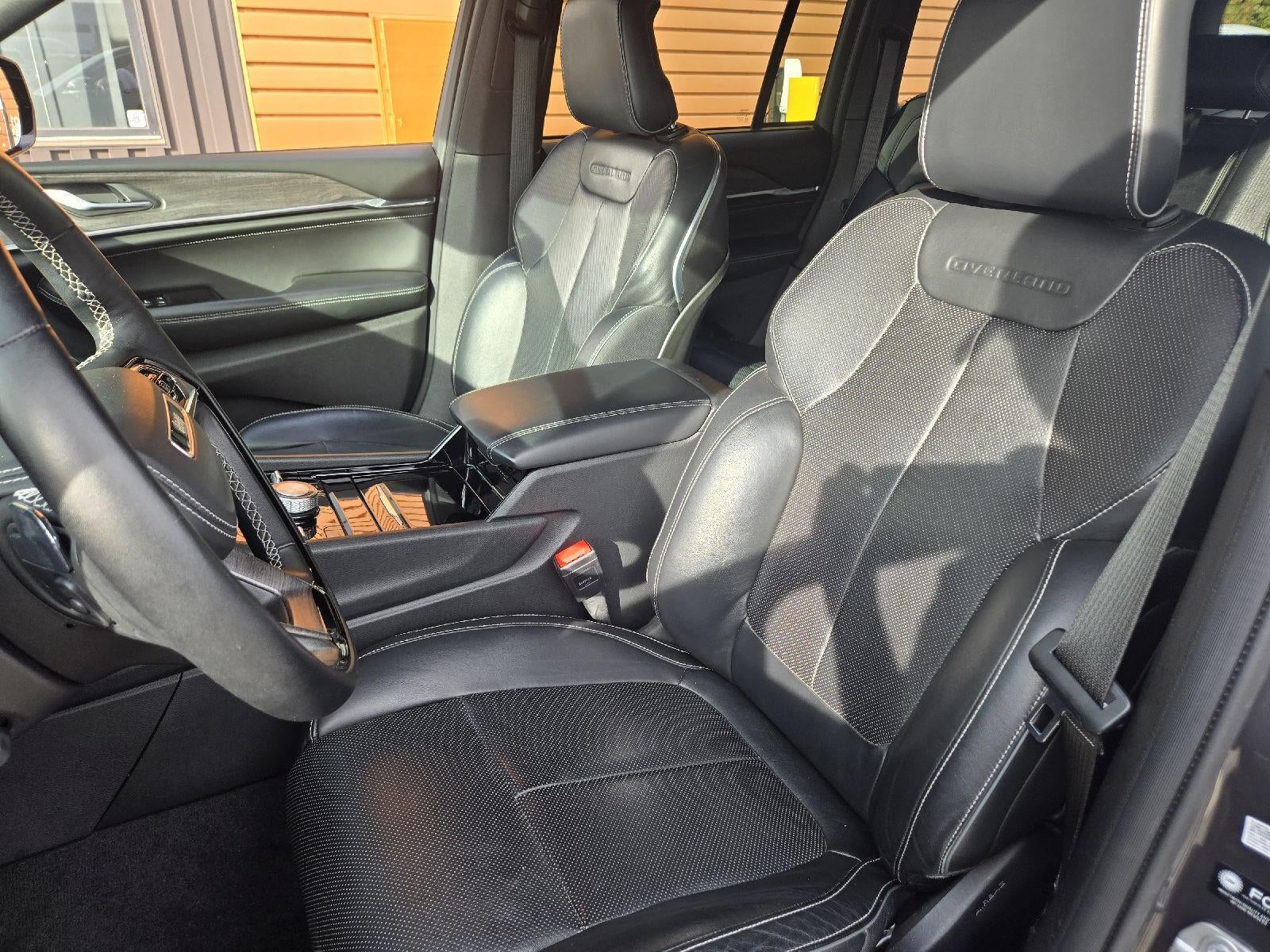 2023 Jeep Grand Cherokee 4xe Overland