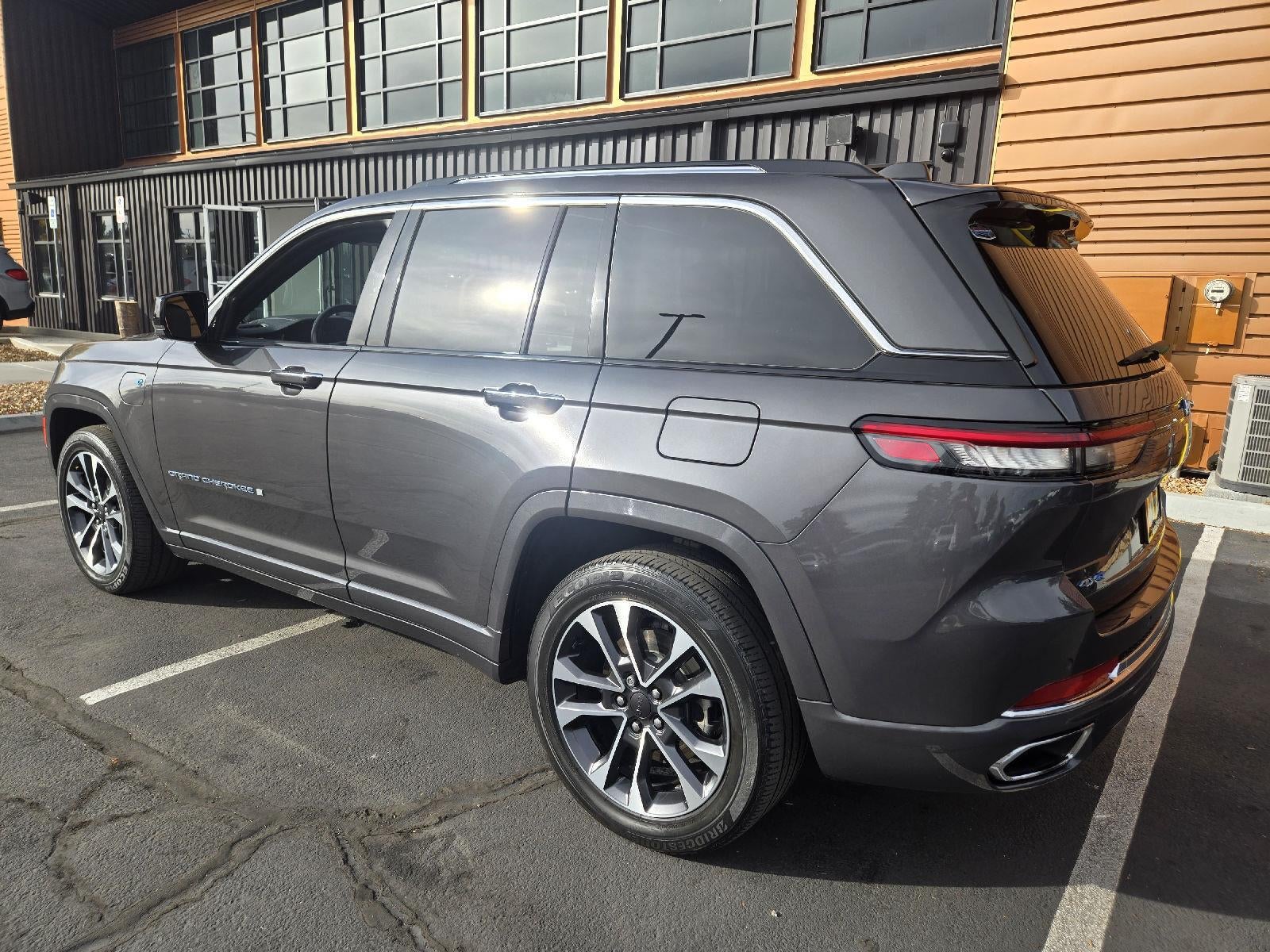 2023 Jeep Grand Cherokee 4xe Overland