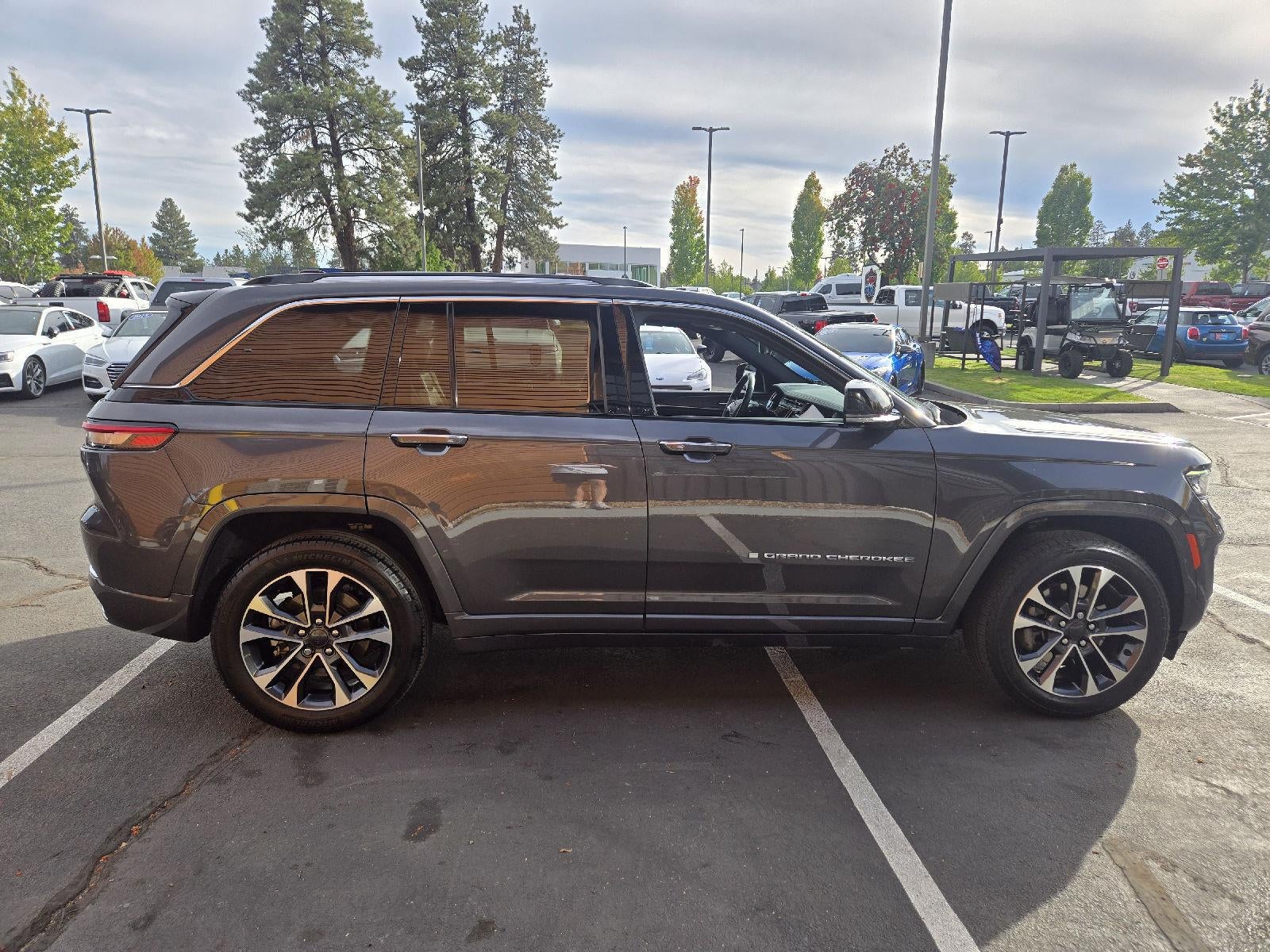 2023 Jeep Grand Cherokee 4xe Overland