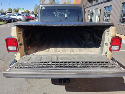 2020 Jeep Gladiator Sport Pickup 4D 5 ft