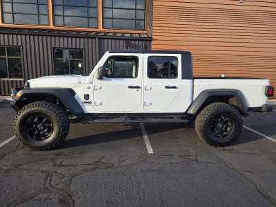 2020 Jeep Gladiator Sport S Pickup 4D 5 ft