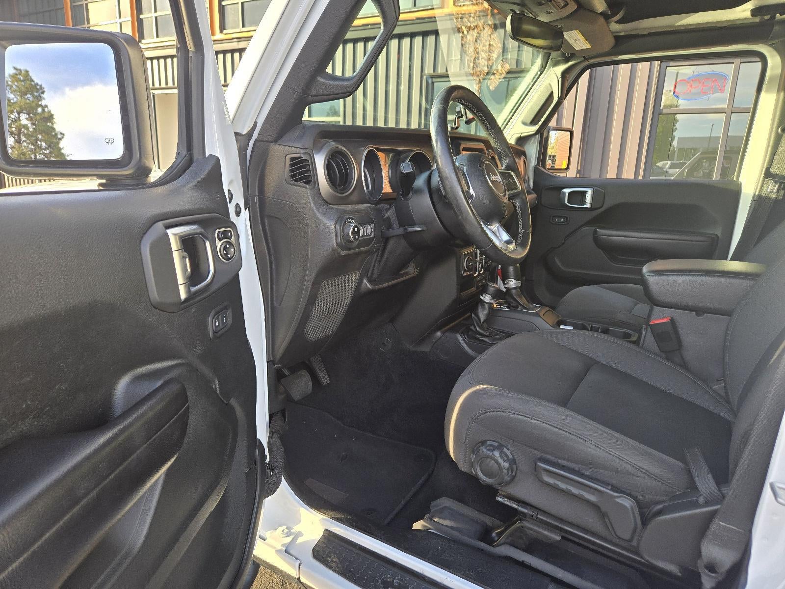 2020 Jeep Gladiator Sport S Pickup 4D 5 ft