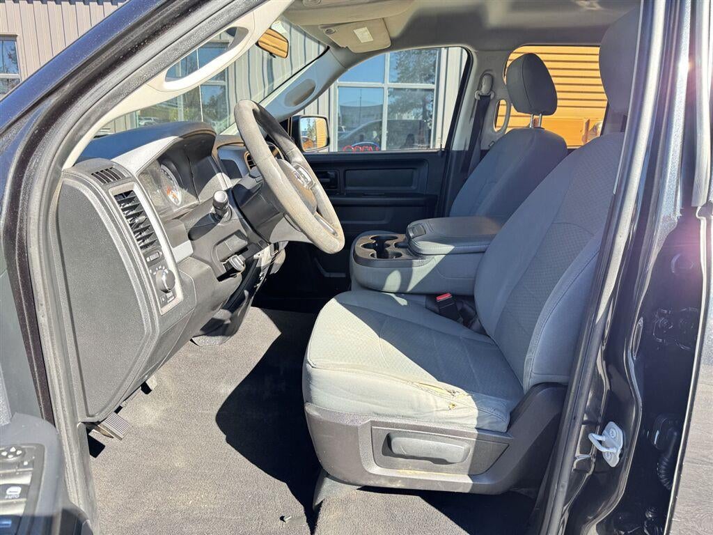 2016 RAM 1500 ST