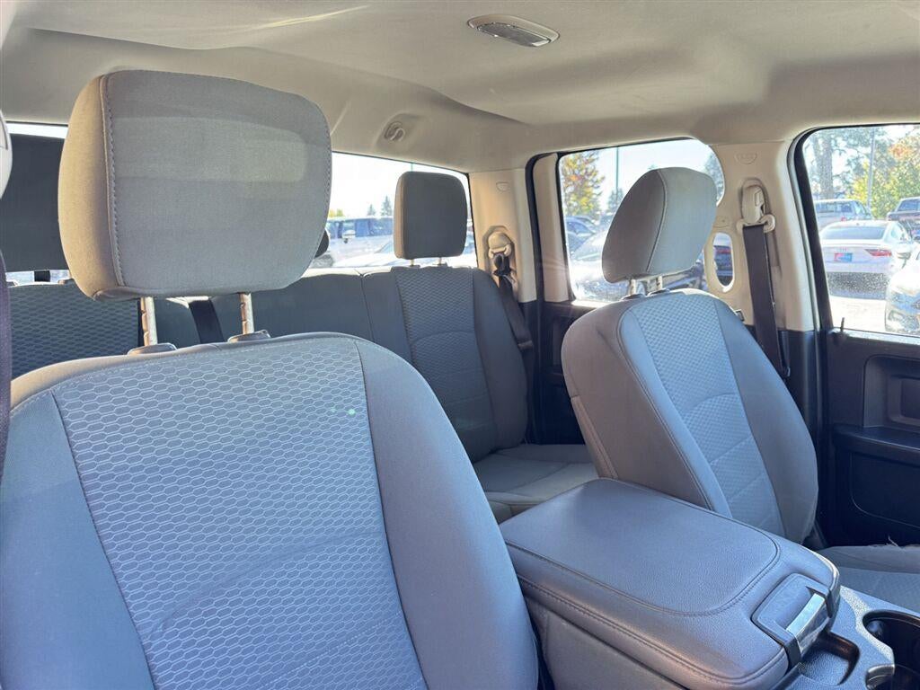 2016 RAM 1500 ST