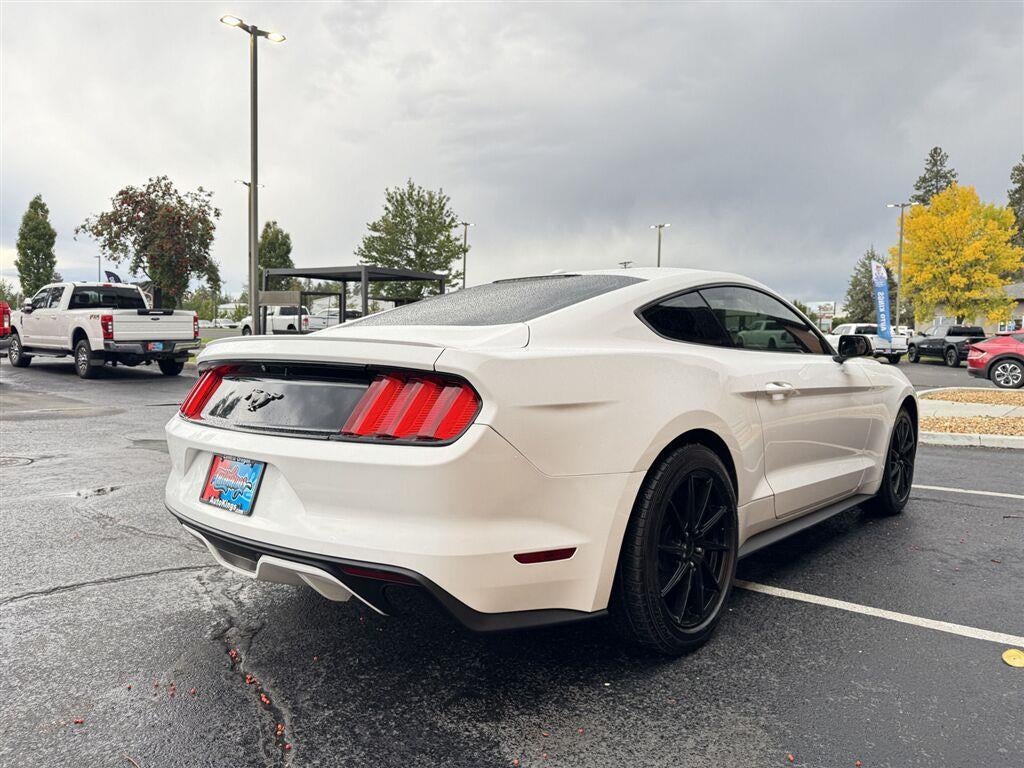 2016 Ford Mustang EcoBoost Premium