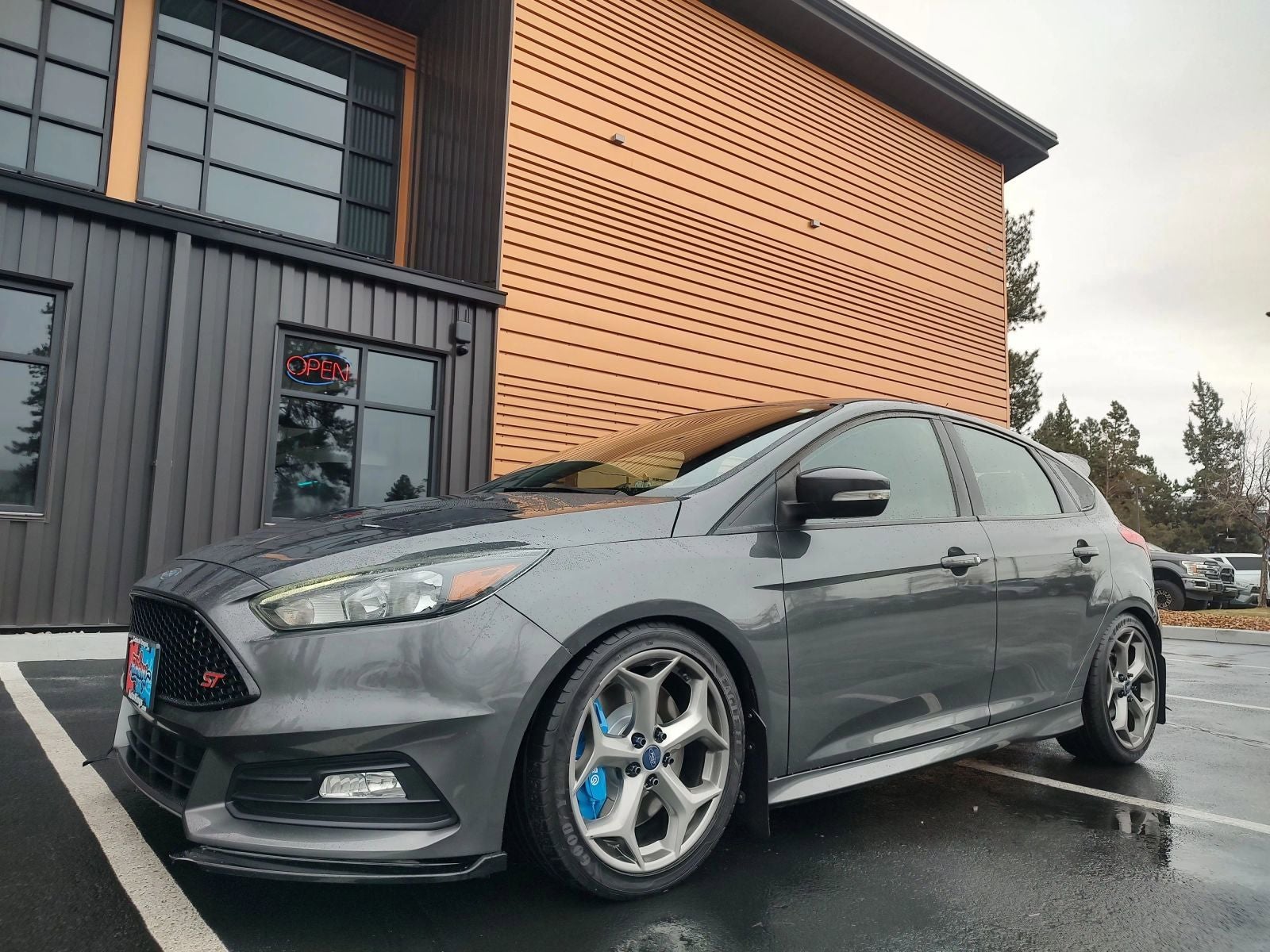 2017 Ford Focus ST
