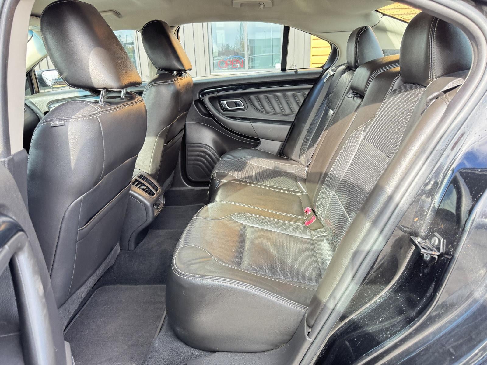 2010 Ford Taurus Limited