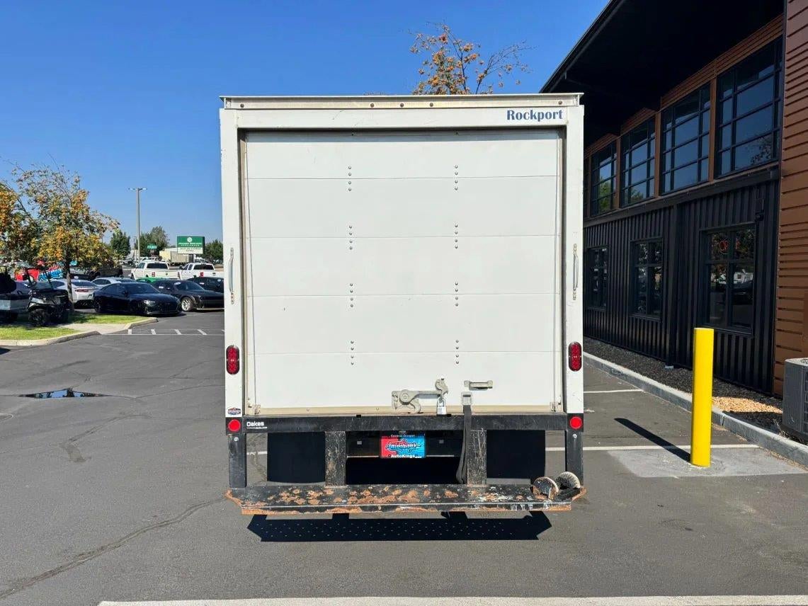 2023 Ford Transit Cutaway 350 HD XL Cutaway Van 2D
