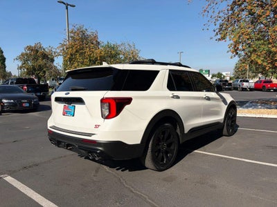 2022 Ford Explorer ST