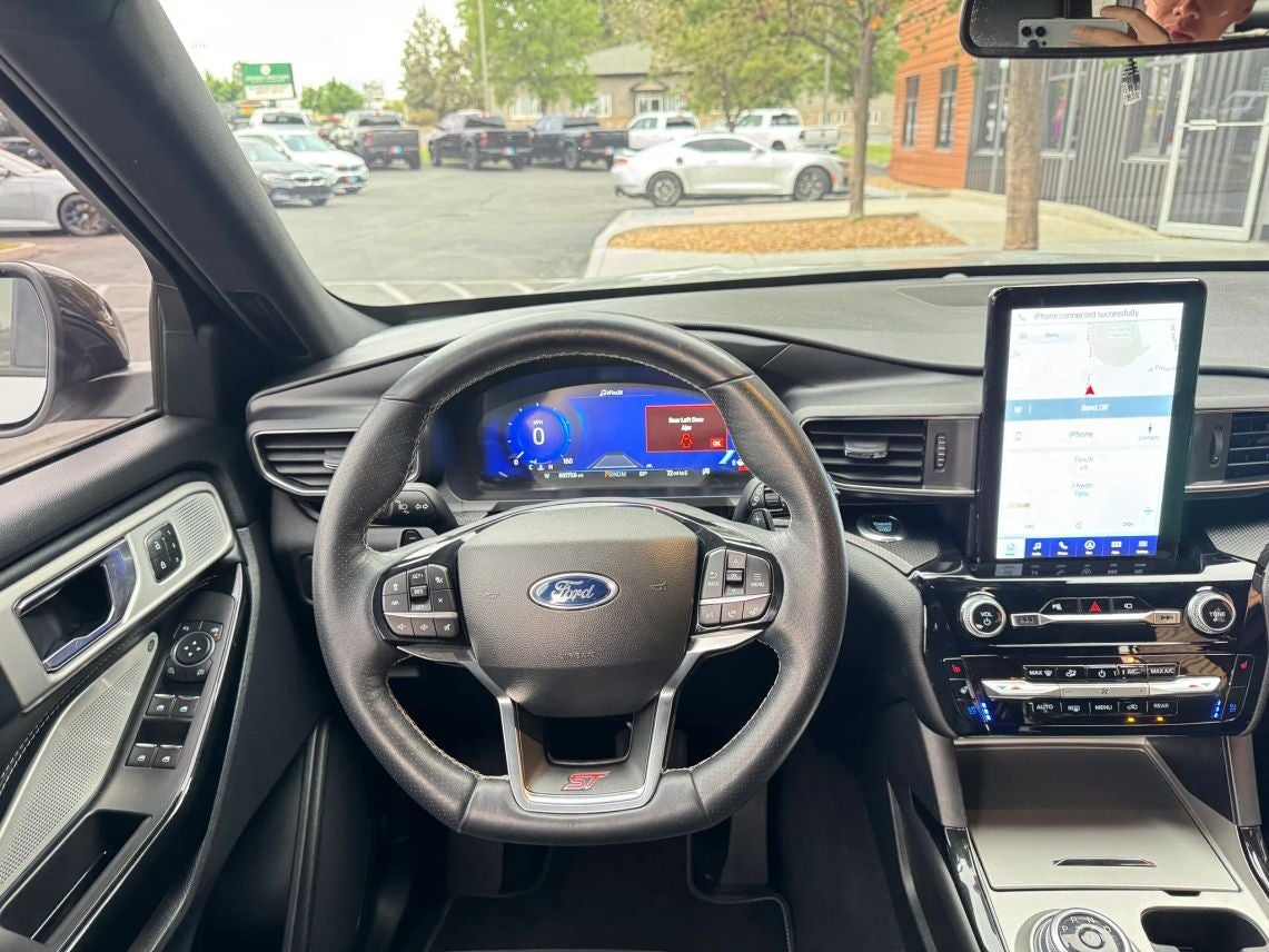 2022 Ford Explorer ST Sport Utility 4D