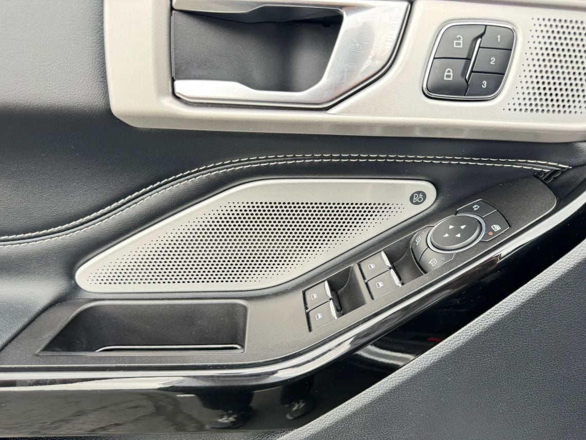 2022 Ford Explorer ST Sport Utility 4D