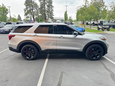 2022 Ford Explorer ST Sport Utility 4D