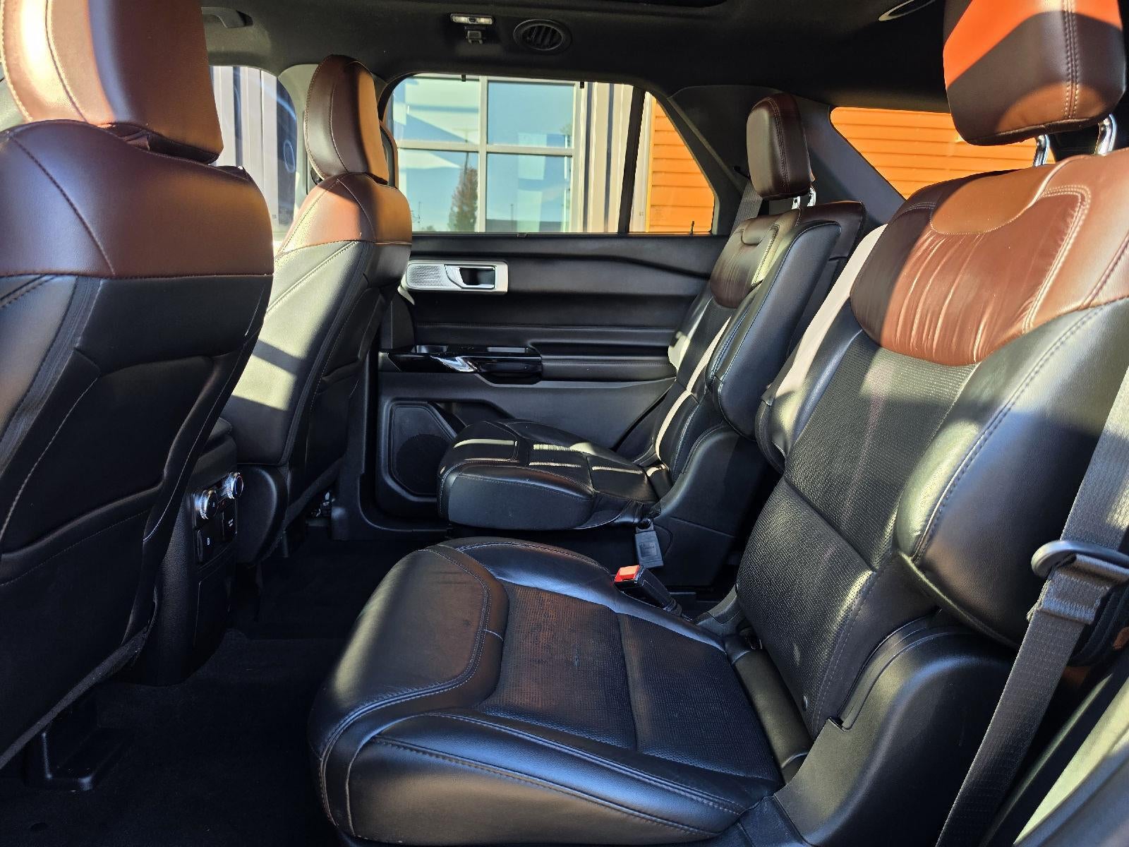 2022 Ford Explorer Platinum