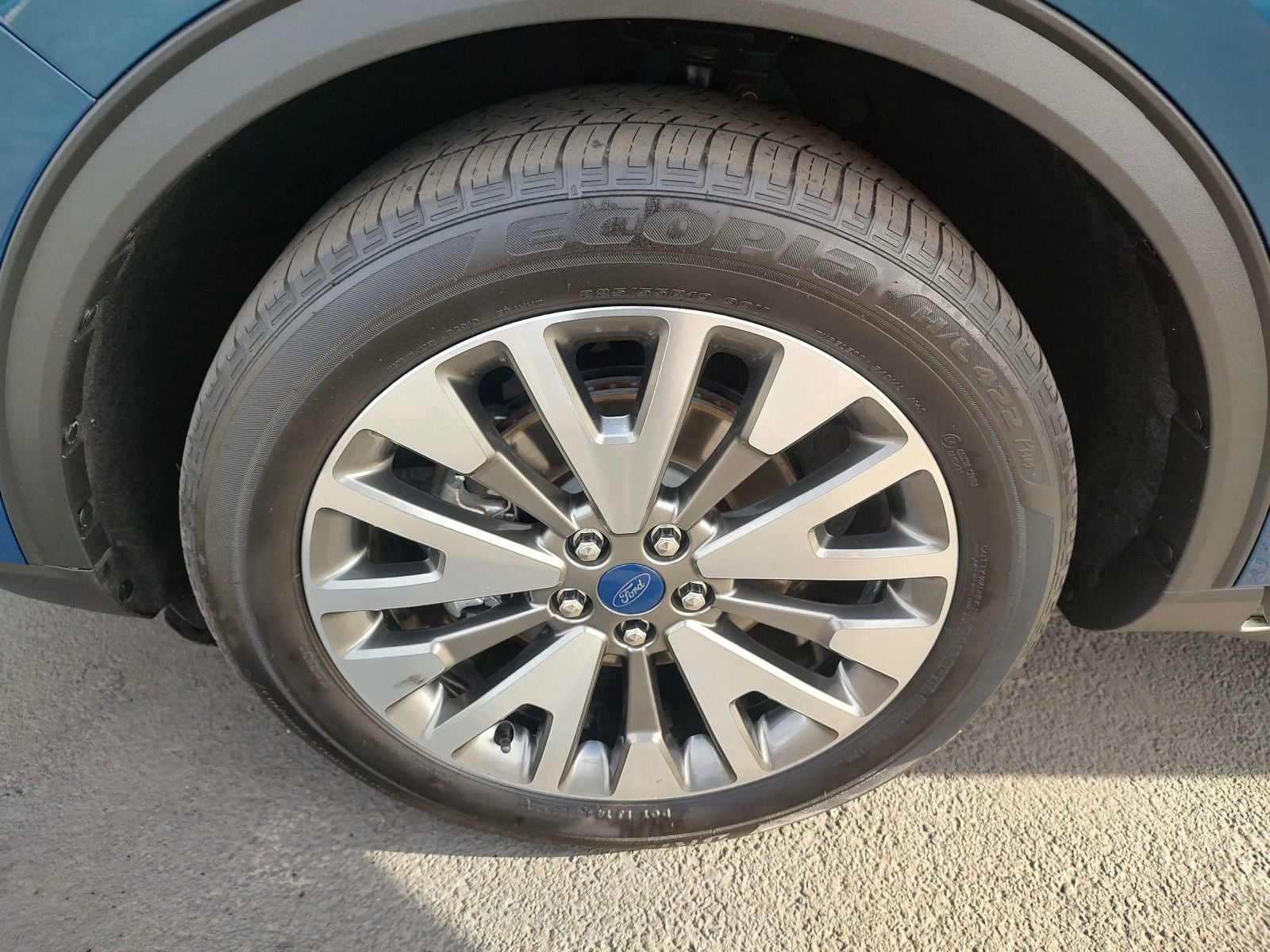 2020 Ford Escape Titanium