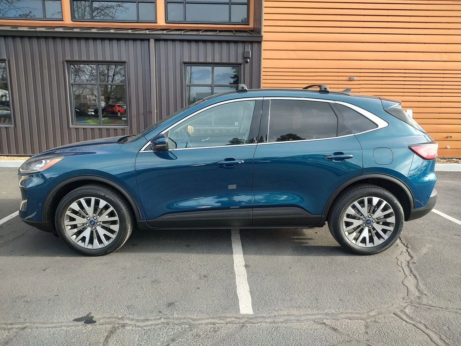 2020 Ford Escape Titanium