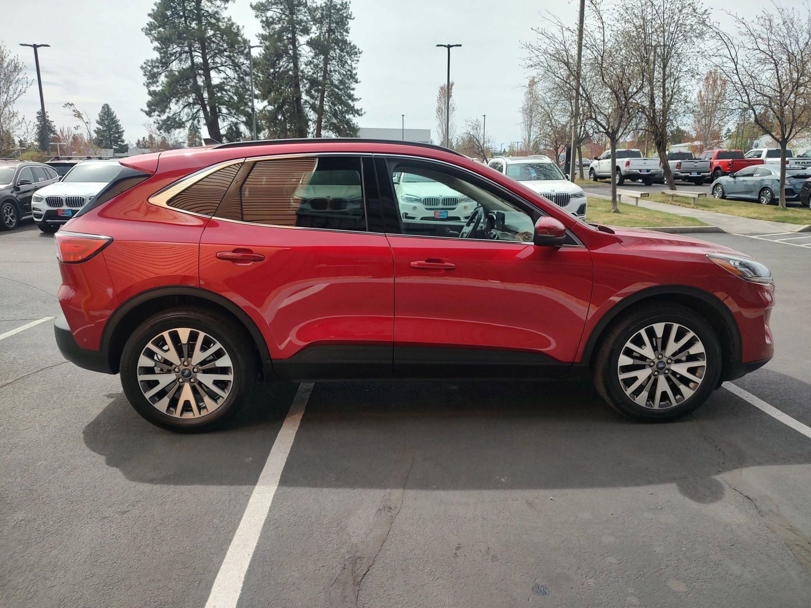 2020 Ford Escape Titanium