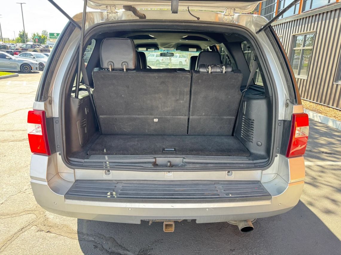 2016 Ford Expedition XLT Sport Utility 4D
