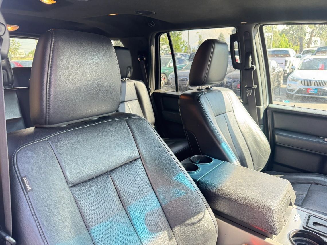 2016 Ford Expedition XLT Sport Utility 4D