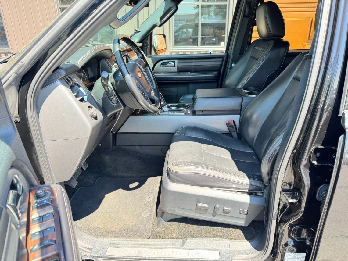 2016 Ford Expedition Platinum Sport Utility 4D