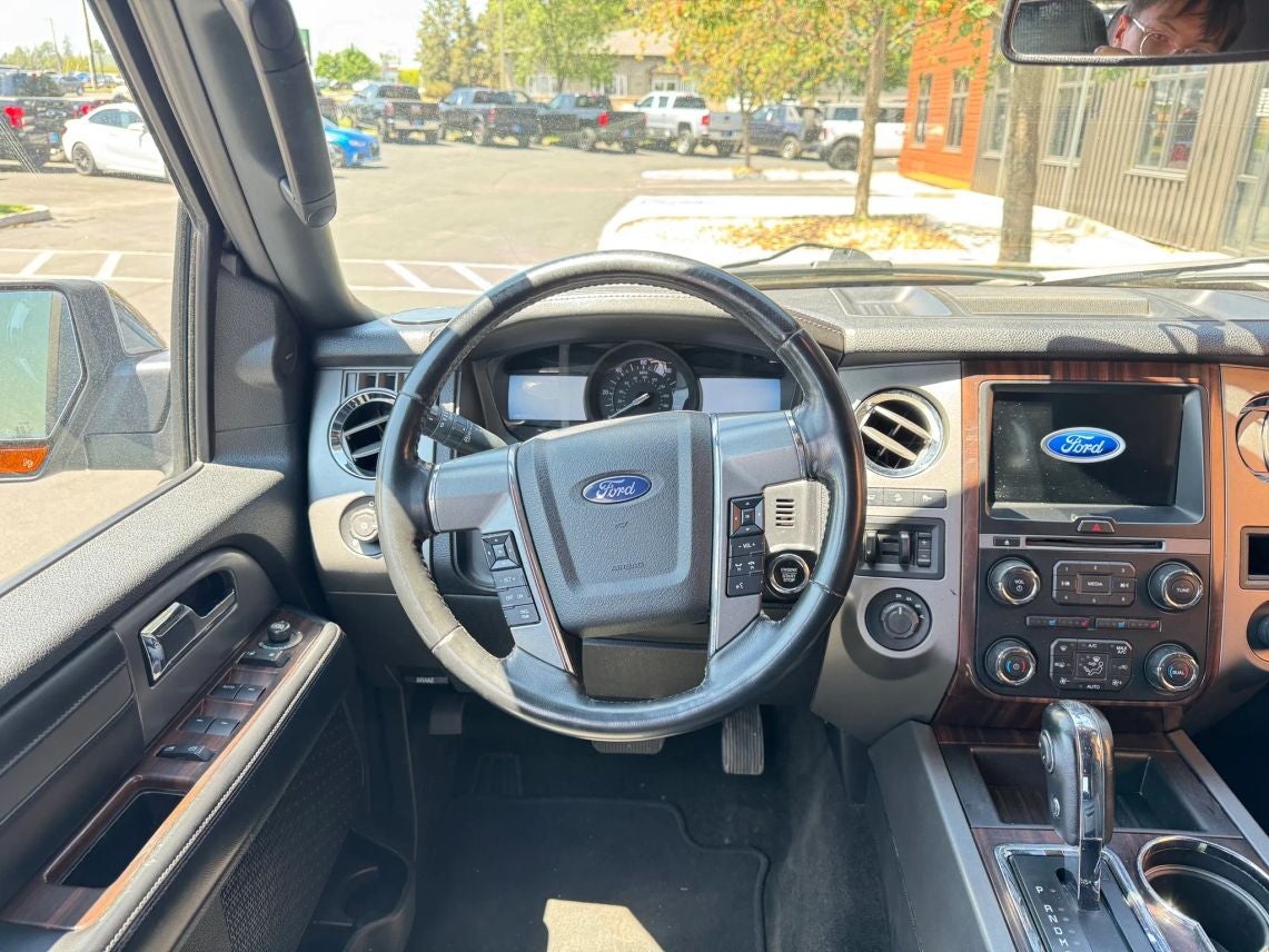 2016 Ford Expedition Platinum Sport Utility 4D
