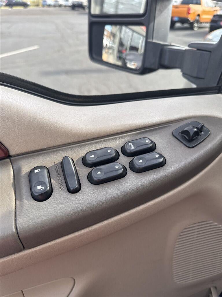 2004 Ford Excursion Eddie Bauer