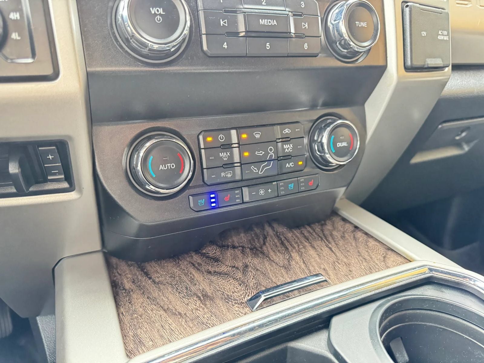 2019 Ford F-250SD Lariat