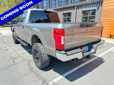 2022 Ford F250 Super Duty Crew Cab XLT Pickup 4D 6 3/4 ft