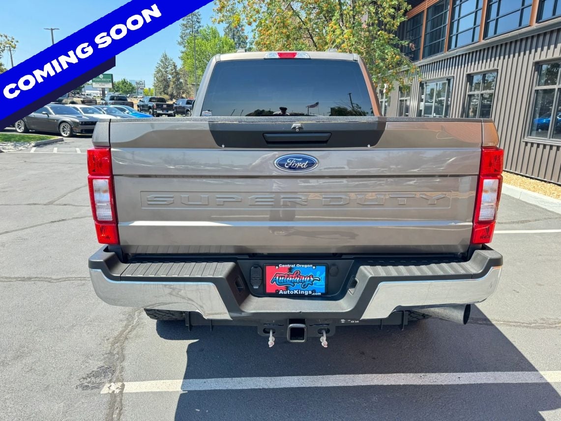 2022 Ford F250 Super Duty Crew Cab XLT Pickup 4D 6 3/4 ft