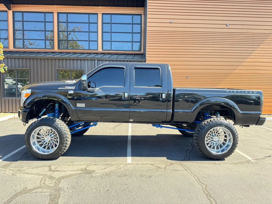 2015 Ford F250 Super Duty Crew Cab Platinum Pickup 4D 6 3/4 ft