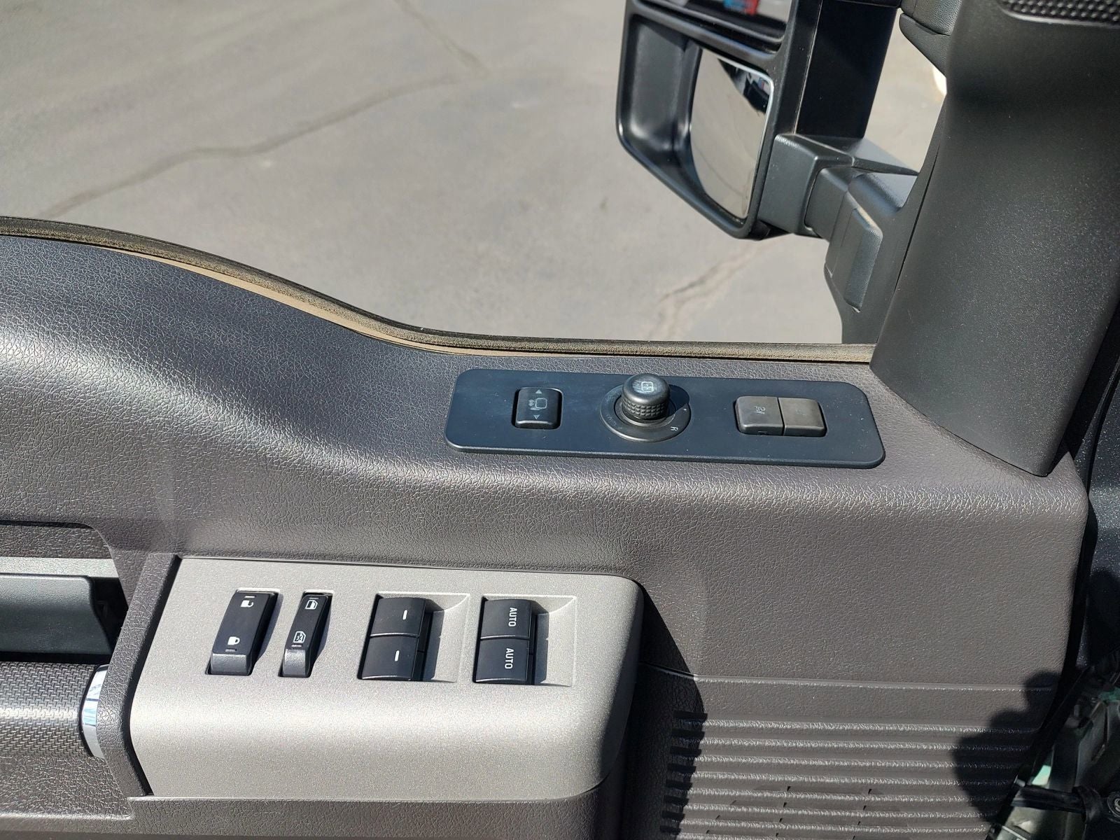 2016 Ford F-250SD Lariat