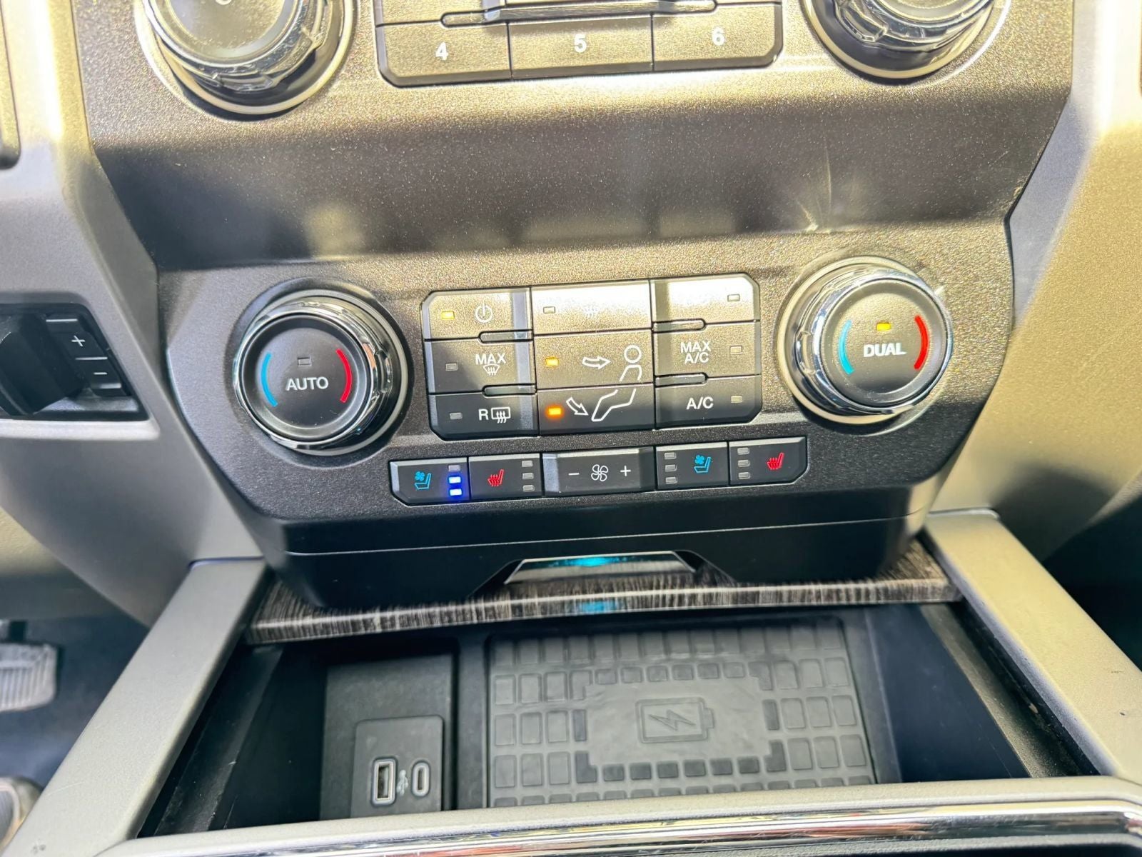 2020 Ford F-250SD Lariat